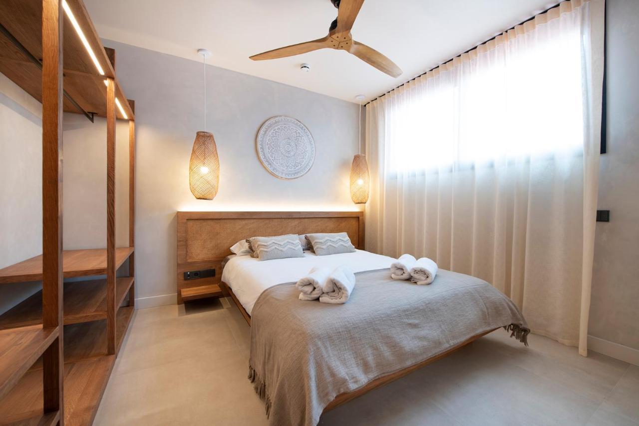 Apartamentos Balisse Castelldefels Esterno foto