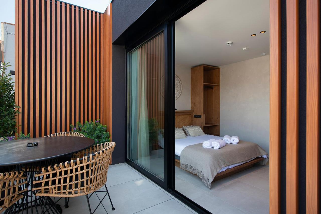Apartamentos Balisse Castelldefels Esterno foto