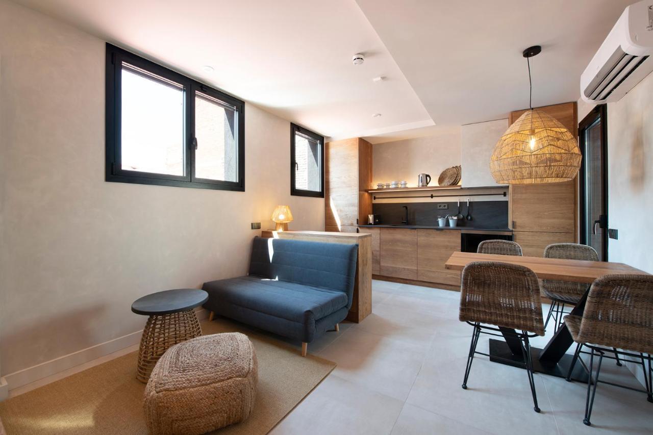 Apartamentos Balisse Castelldefels Esterno foto