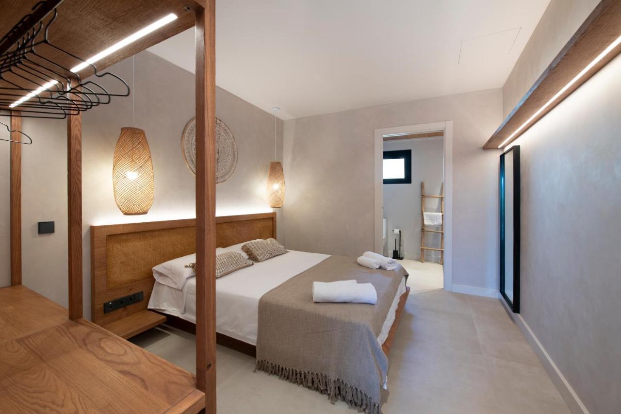 Apartamentos Balisse Castelldefels Esterno foto