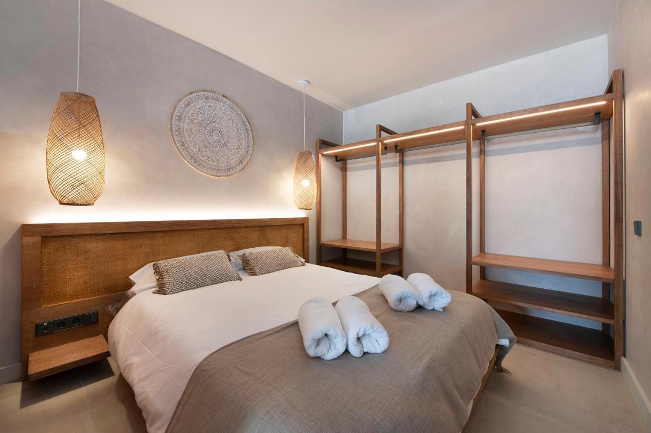 Apartamentos Balisse Castelldefels Esterno foto