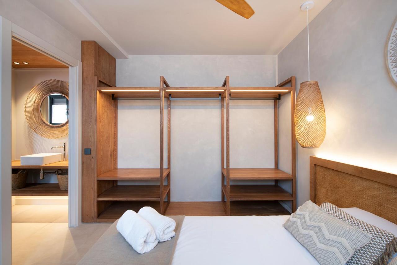 Apartamentos Balisse Castelldefels Esterno foto
